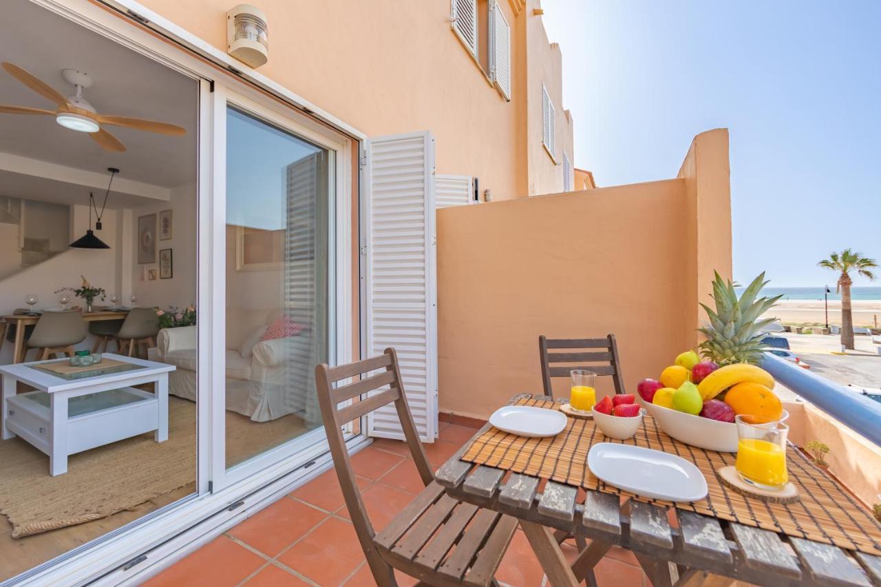 Beachfront, Pool, Terrace & Wifi - *simplytarifa* Apartment *